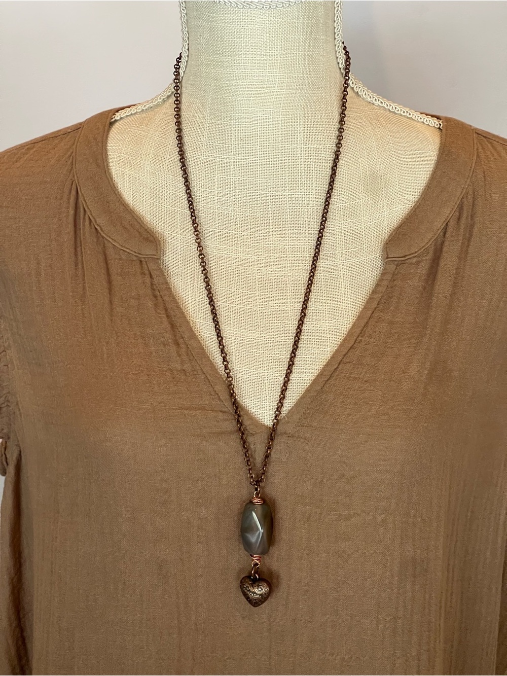 Vintage Heart with Agate Pendant Necklace